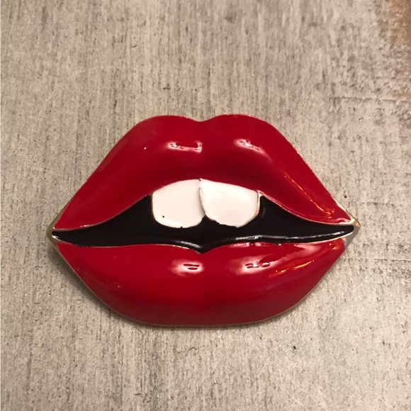 unbranded Jewelry - Red Lips Brooch Pin
